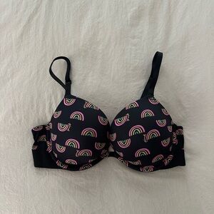 Victoria’s Secret pink bra